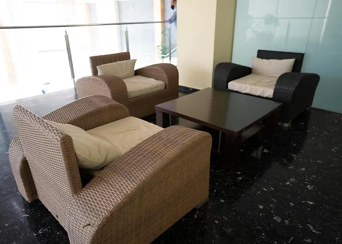 Ξενοδοχείο Lluna Alzira